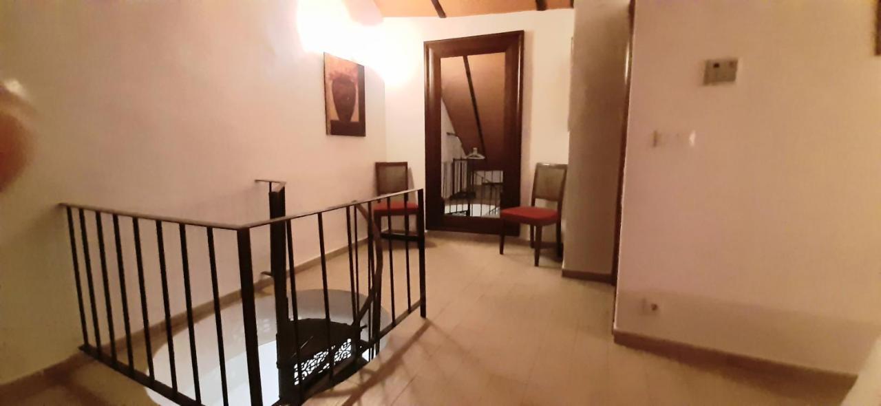 Apartamento Con Buhardilla Casco Historico Apartment Cordoba Ngoại thất bức ảnh